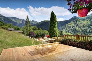 Chalet Les Houlottes - OVO Network
