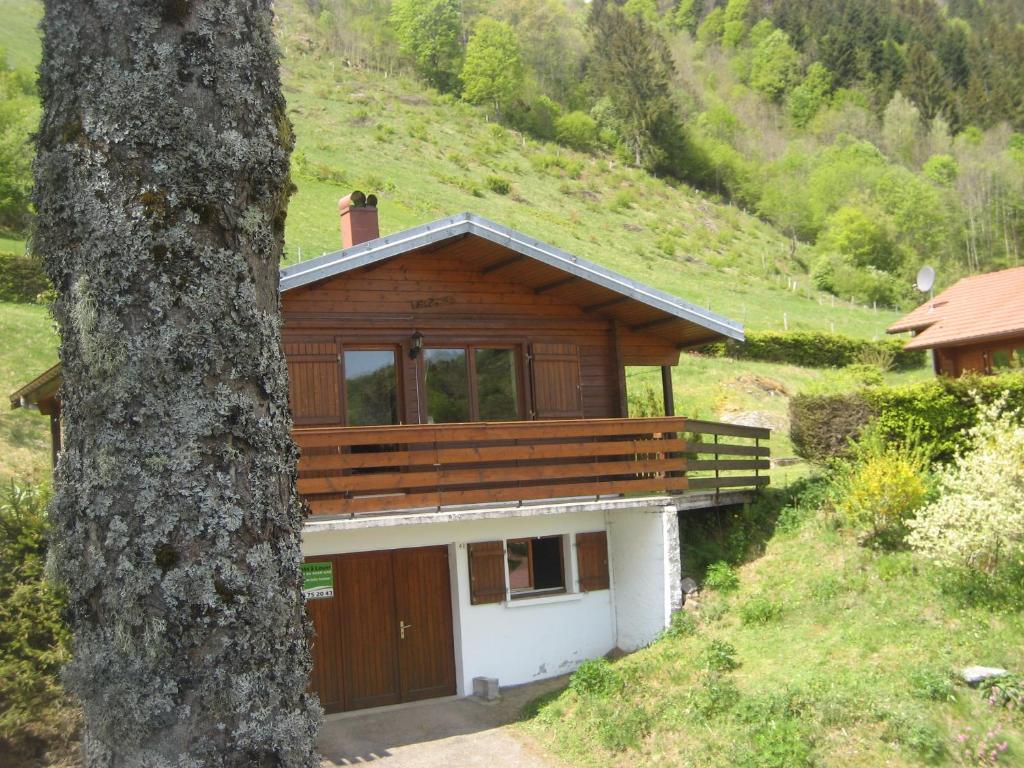 Chalet Chalet Les Jonquilles 42 , route de la basse des feignes 88250 La Bresse