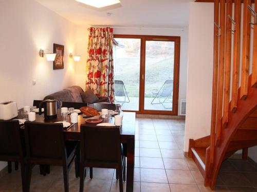 Chalet Les Orres, 3 pièces, 6 personnes - FR-1-322-108