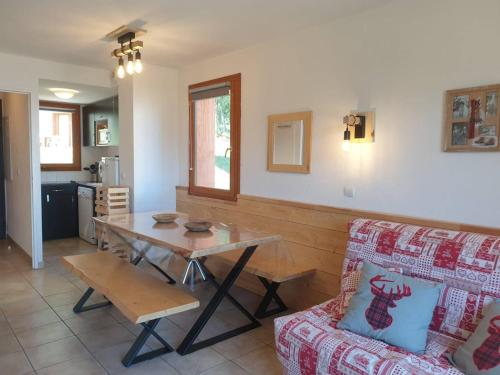 Chalet Les Orres, 3 pièces, 6 personnes - FR-1-322-121