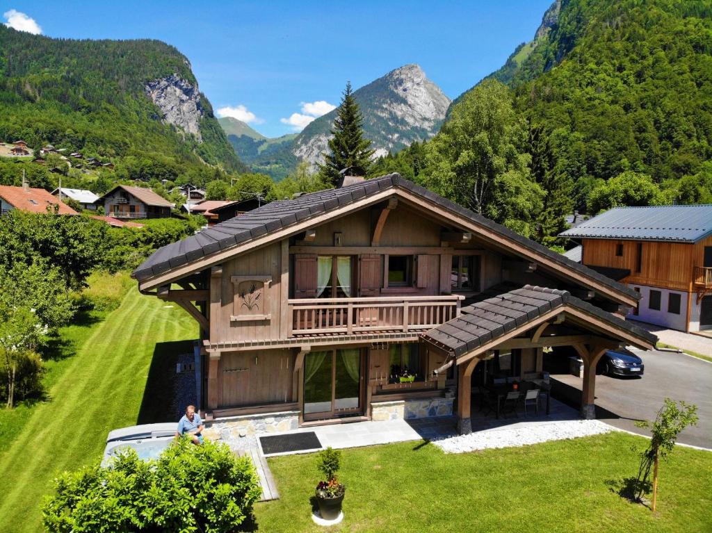 Chalet Chalet Luxe Les Mélèzes impasse sous la ville 74340 Samoëns