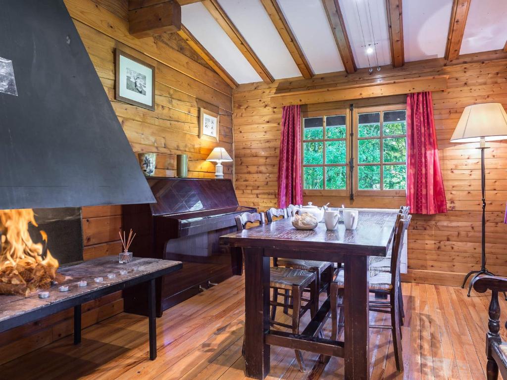 Chalet Chalet Megève, 3 pièces, 4 personnes - FR-1-453-255 86 impasse Alpestre 74120 Megève