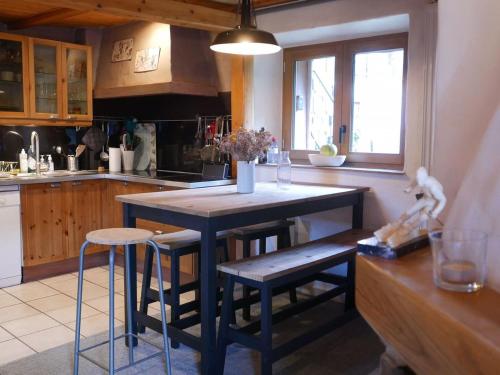 Chalet Méribel, 4 pièces, 7 personnes - FR-1-688-10