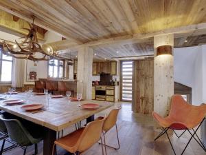 Chalet Chalet Méribel, 6 pièces, 12 personnes - FR-1-566-32 132 sentier des chapelles Le Raffort 73550 Les Allues Rhône-Alpes