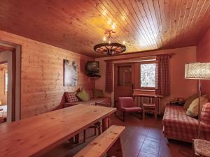 Chalet Méribel, 7 pièces, 12 personnes - FR-1-354-23