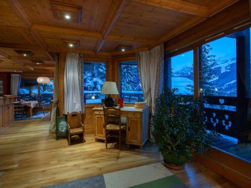 Chalet Méribel, 8 pièces, 15 personnes - FR-1-565-20