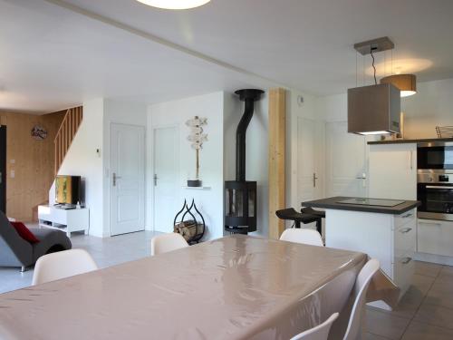 Chalet Mont-Dore, 5 pièces, 10 personnes - FR-1-608-206