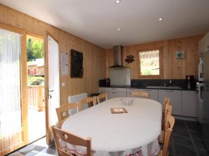 Chalet Mont-Dore, 5 pièces, 8 personnes - FR-1-608-15