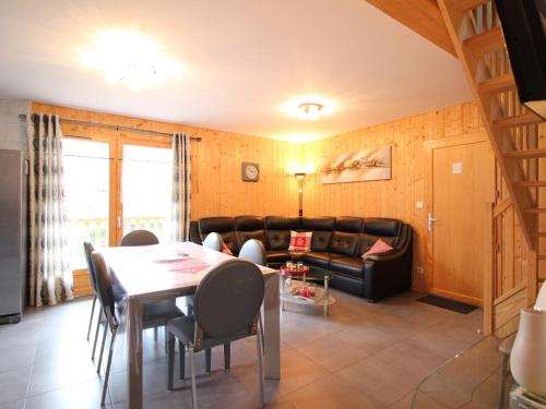 Chalet Mont-Dore, 5 pièces, 8 personnes - FR-1-608-223