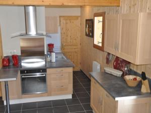 Chalet Mont-Dore, 5 pièces, 8 personnes - FR-1-608-31