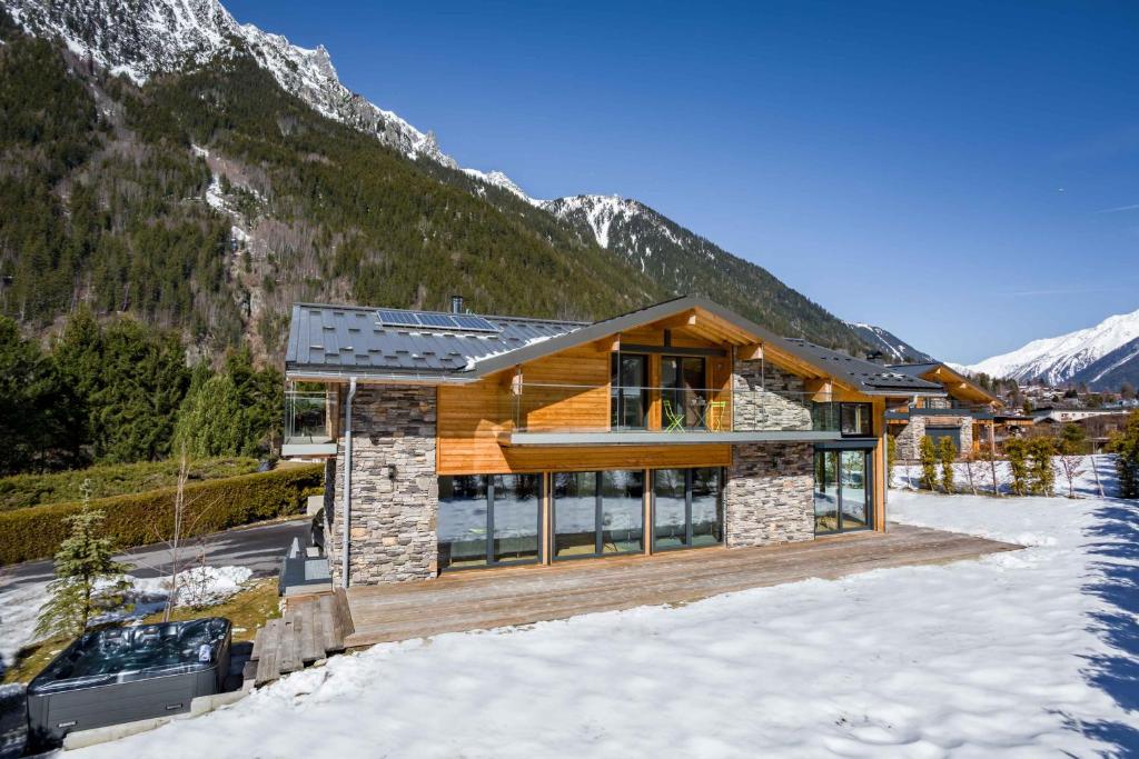 Chalet Chalet Montana- Chamonix All Year 378 Route Benoît Couttet 74400 Chamonix-Mont-Blanc