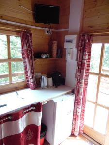 Chalet Chalet Monts Jura lotissement le creux de la mainaz 01170 Mijoux Rhône-Alpes