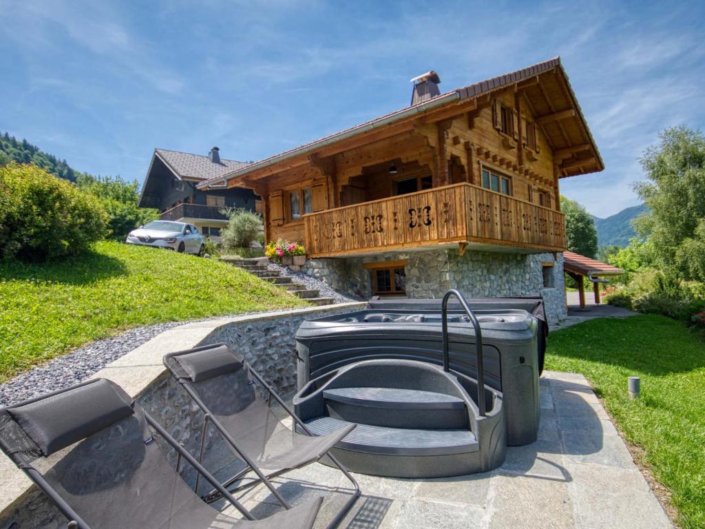 Chalet Chalet Morillon Village, 6 pièces, 9 personnes - FR-1-642-66 633 route des champs Les Miaux 74440 Morillon