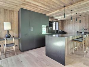Chalet Morzine, 5 pièces, 8 personnes - FR-1-627-66