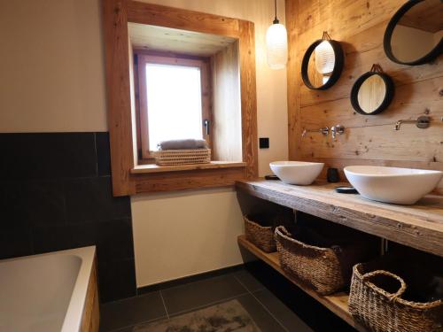 Chalet Morzine, 7 pièces, 12 personnes - FR-1-679-2