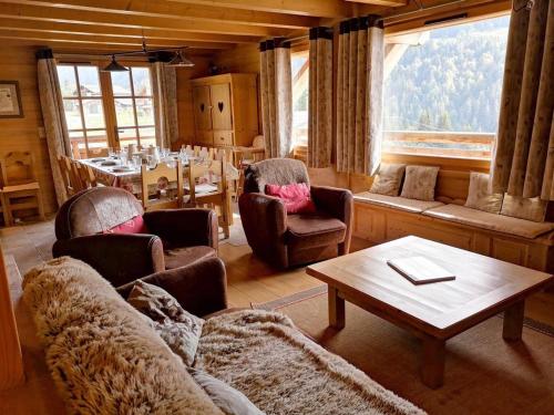 Chalet Notre-Dame-de-Bellecombe, 7 pièces, 14 personnes - FR-1-595-58