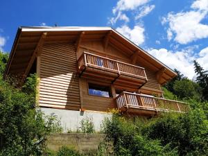 Chalet Penguin Hill