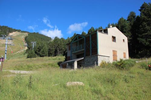 CHALET PLA DEL MIR
