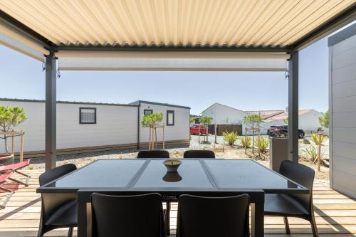 Chalet pour 4 dans une residence avec piscine couverte