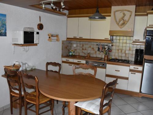 Chalet Pralognan-la-Vanoise, 3 pièces, 6 personnes - FR-1-464-8