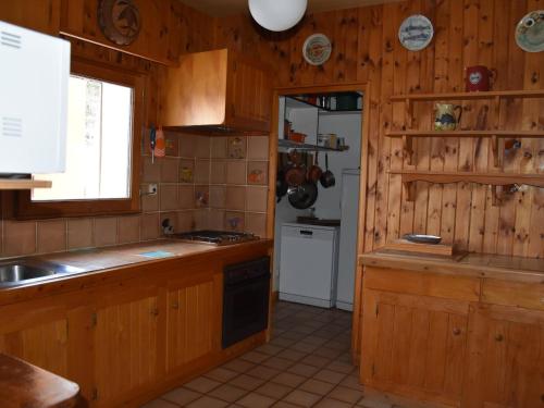 Chalet Pralognan-la-Vanoise, 7 pièces, 12 personnes - FR-1-464-11