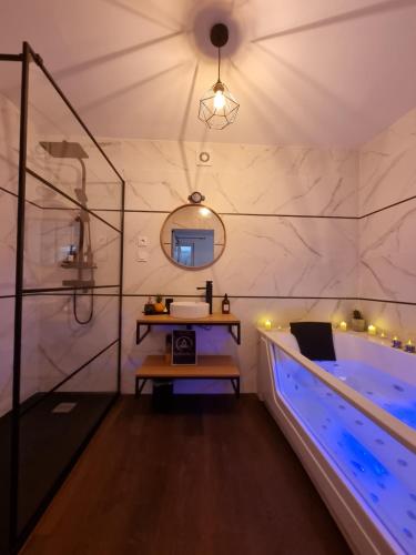 Chalet privatif / suite romantique love balneo