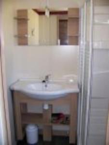 CHALET PROCHE DE TOUTES COMMODITES PARKING GRATUIT