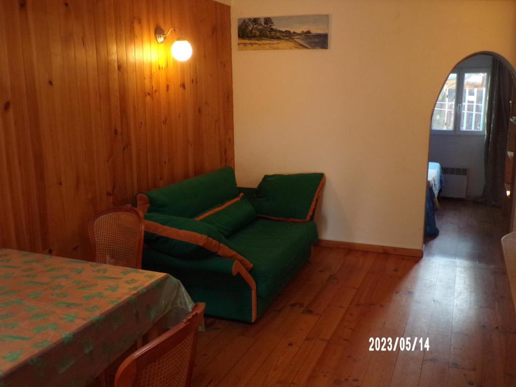 chalet proche des plages 6 Rue Ronsard, 33740 Arès