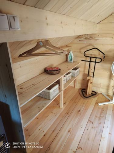 Châlet proche plage avec piscine privée et jacuzzi.