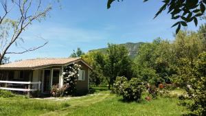 Chalet Chalet Relais du Temple 54 route de Mornans D719 26460 Mornans Rhône-Alpes