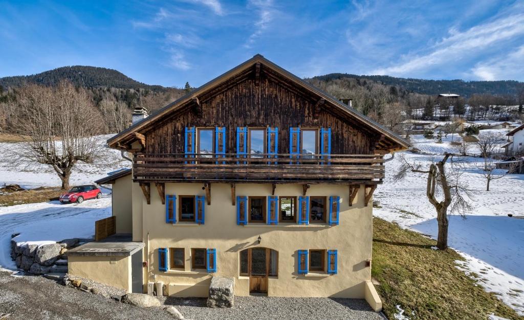 Chalet Chalet Renard, 10 min au pied du St Gervais 238 Chemin du Tmb 74170 Saint-Gervais-les-Bains