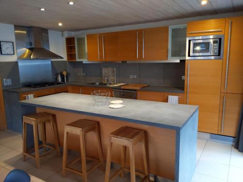 Chalet Robin 4 étoiles calme et proximité avec SPA extérieur