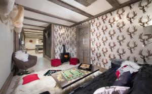 Chalet S