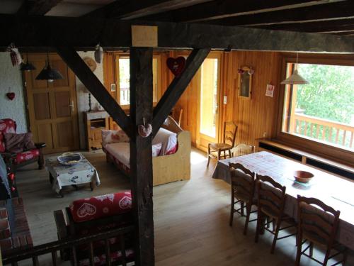 Chalet Saint-Jean-de-Sixt, 6 pièces, 10 personnes - FR-1-459-160