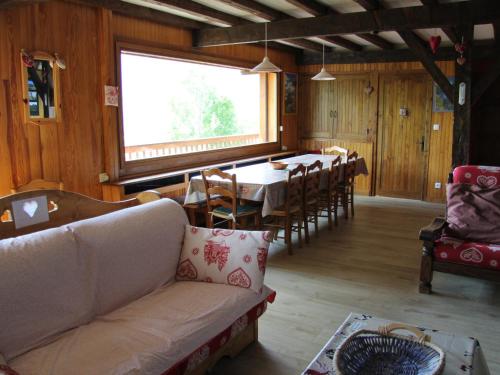 Chalet Saint-Jean-de-Sixt, 6 pièces, 10 personnes - FR-1-459-160