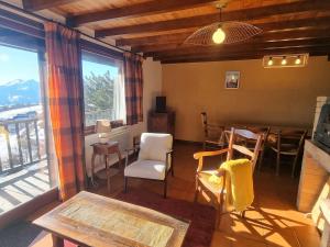 Chalet Saint-Michel-de-Chaillol, 4 pièces, 8 personnes - FR-1-393-167