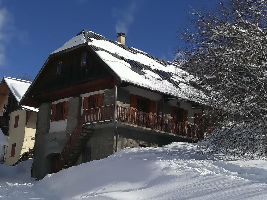 Chalet Chalet Savoiage 1634 Route de la Pierre 73130 Saint-Colomban-des-Villards