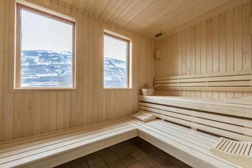 Chalet savoyard d'exception avec piscine chauffée