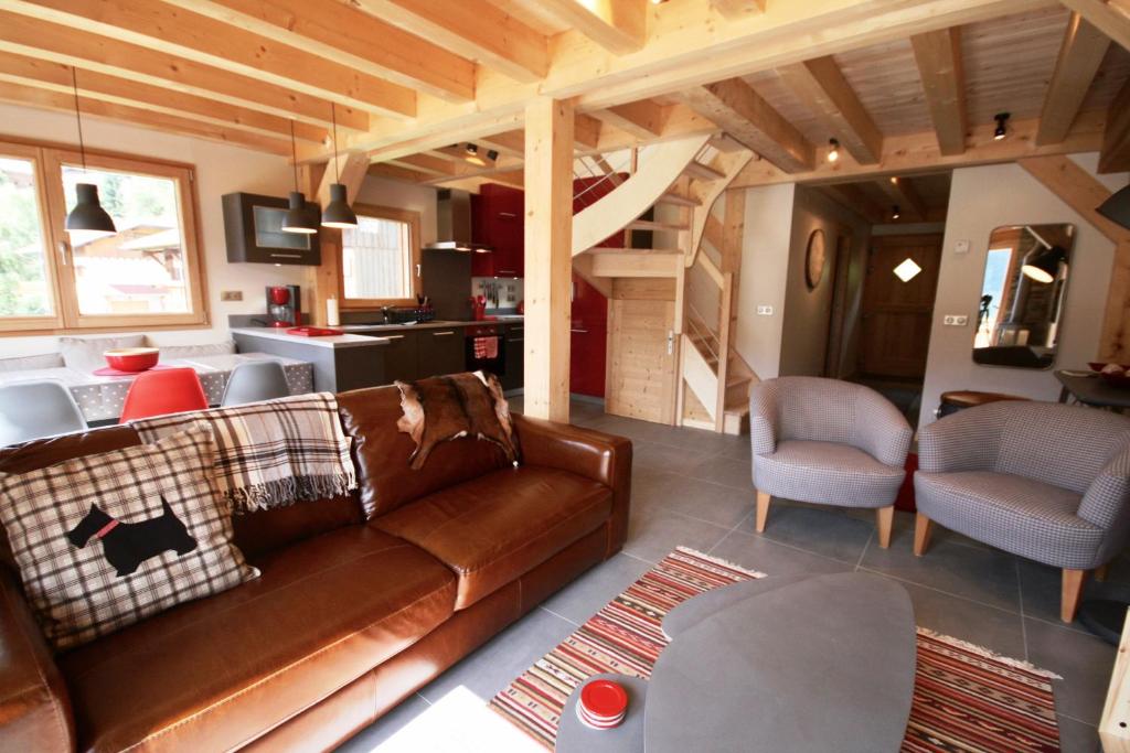 Chalet Chalet Timbers - Light and modern - sleeps 6 - Les Gets Apartment Timbers Impasse de la Maison d' en Bas 74260 Les Gets