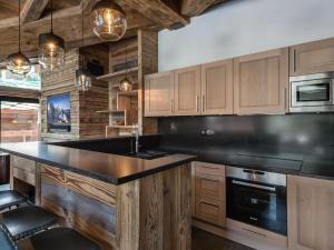 Chalet Val-d'Isère, 5 pièces, 10 personnes - FR-1-567-34