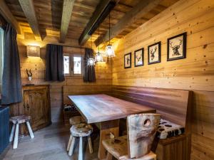 Chalet Val-d'Isère, 5 pièces, 8 personnes - FR-1-694-6