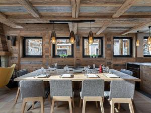 Chalet Val-d'Isère, 7 pièces, 14 personnes - FR-1-567-38