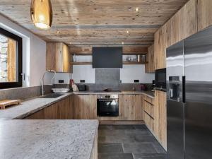 Chalet Val-d'Isère, 7 pièces, 14 personnes - FR-1-567-38