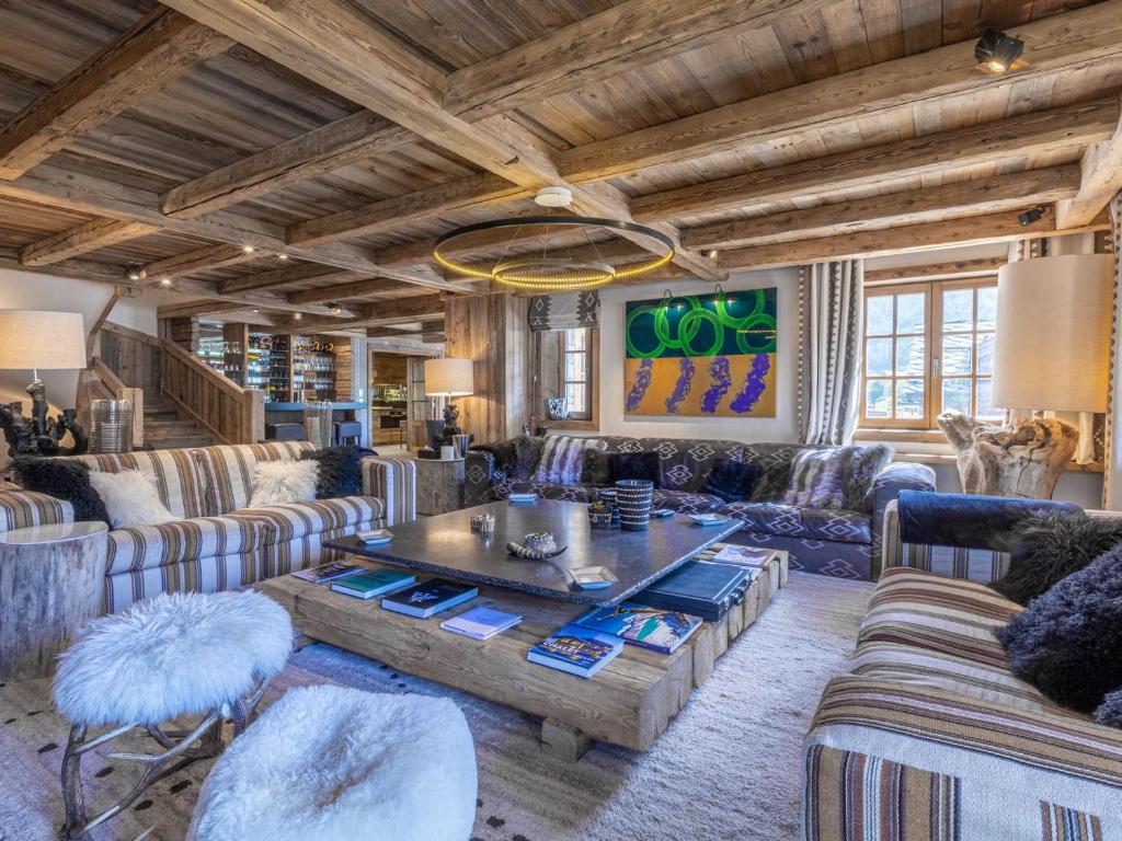 Chalet Chalet Val-d'Isère, 9 pièces, 14 personnes - FR-1-694-8 100 IMPASSE DES GENTIANES 73150 Val dʼIsère