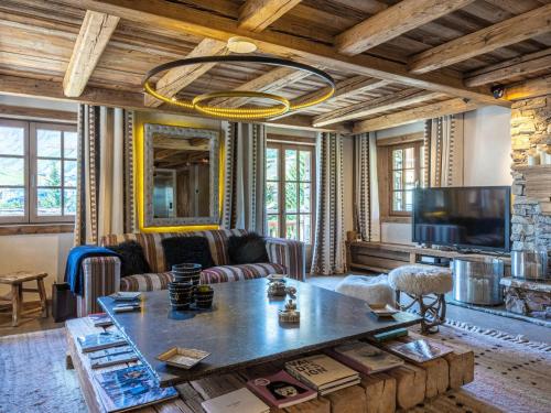 Chalet Val-d'Isère, 9 pièces, 14 personnes - FR-1-694-8