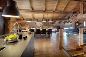 Chalet Victorina - OVO Network
