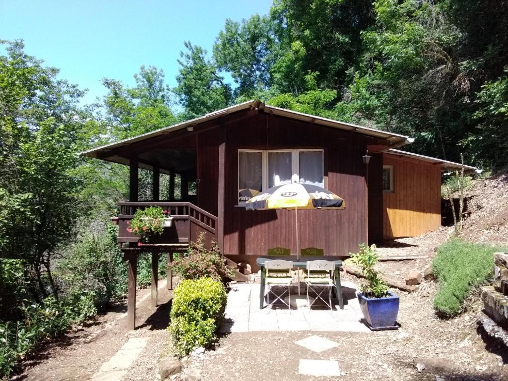 Chalet Vintage balcon du lac, 01350 Pollieu