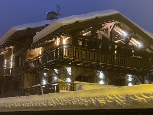 Chalet Whymper avec piscine 150m téléphérique (neuf 2021)