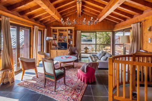 Chalet With TerraceNice View In Courchevel