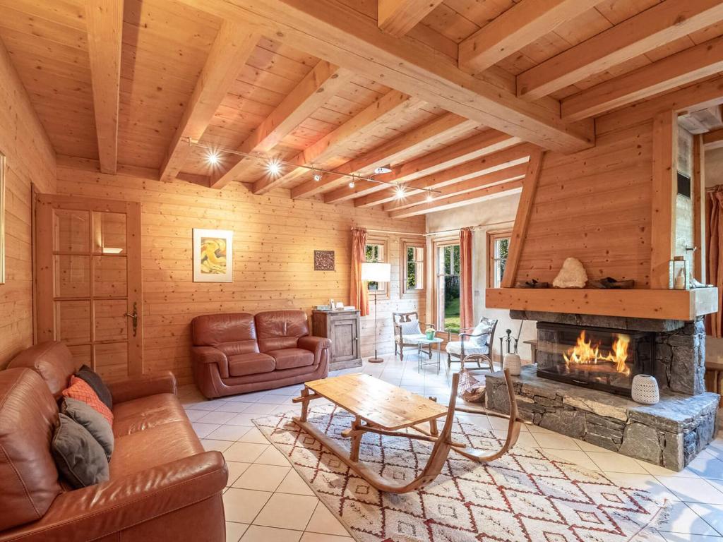 Chalet Chalet Chamonix-Mont-Blanc, 8 pièces, 12 personnes - FR-1-343-226 259, chemin de la Tannerie Les Tines, 74400 Chamonix-Mont-Blanc